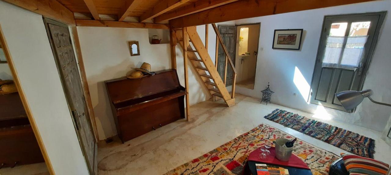 Maison D'Hotes Irocha Tisseldei ภายนอก รูปภาพ